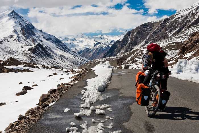 Manali Leh Highway (India)