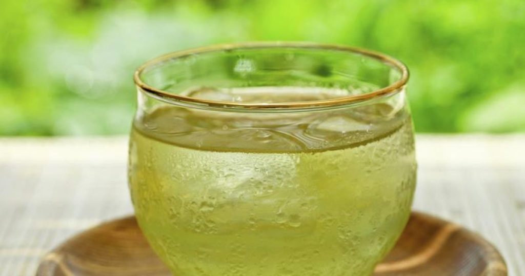 Does Green Tea Damage the Kidneys?