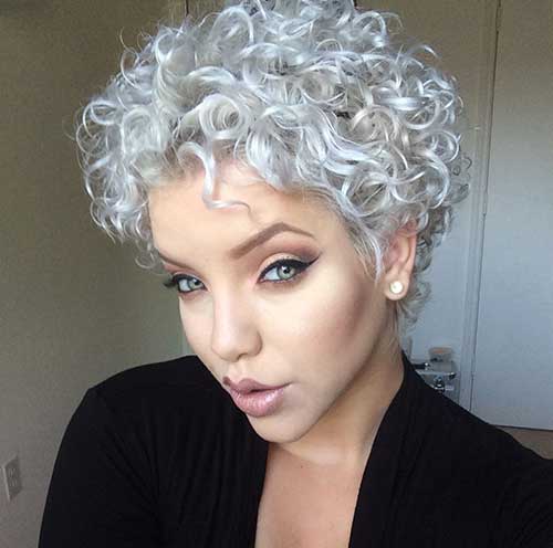 40 Incredibly Pretty Short Hairstyles For Curly Hair That Make You Say Wow