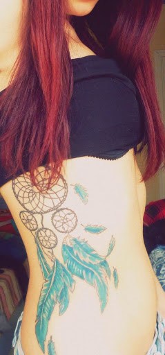 colored-feather-tattoos-looks-amazing-with-dreamcatcher-on-ribs