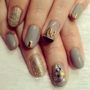 40 Best Examples Of Gold Glitter Nail Polish Art Just For You