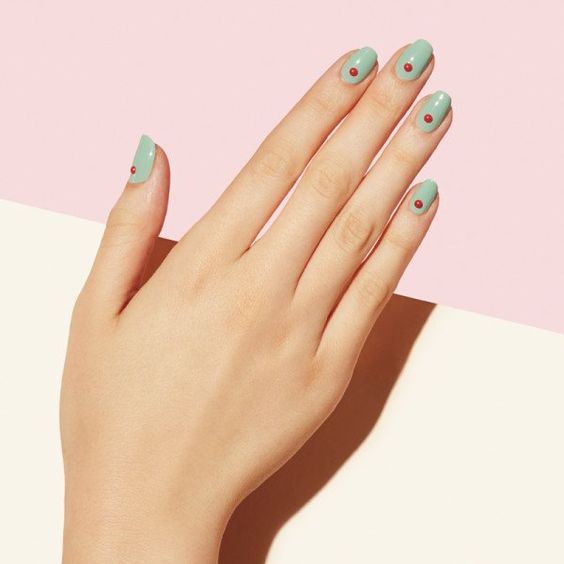 minimalist-nail-designs-for-2017