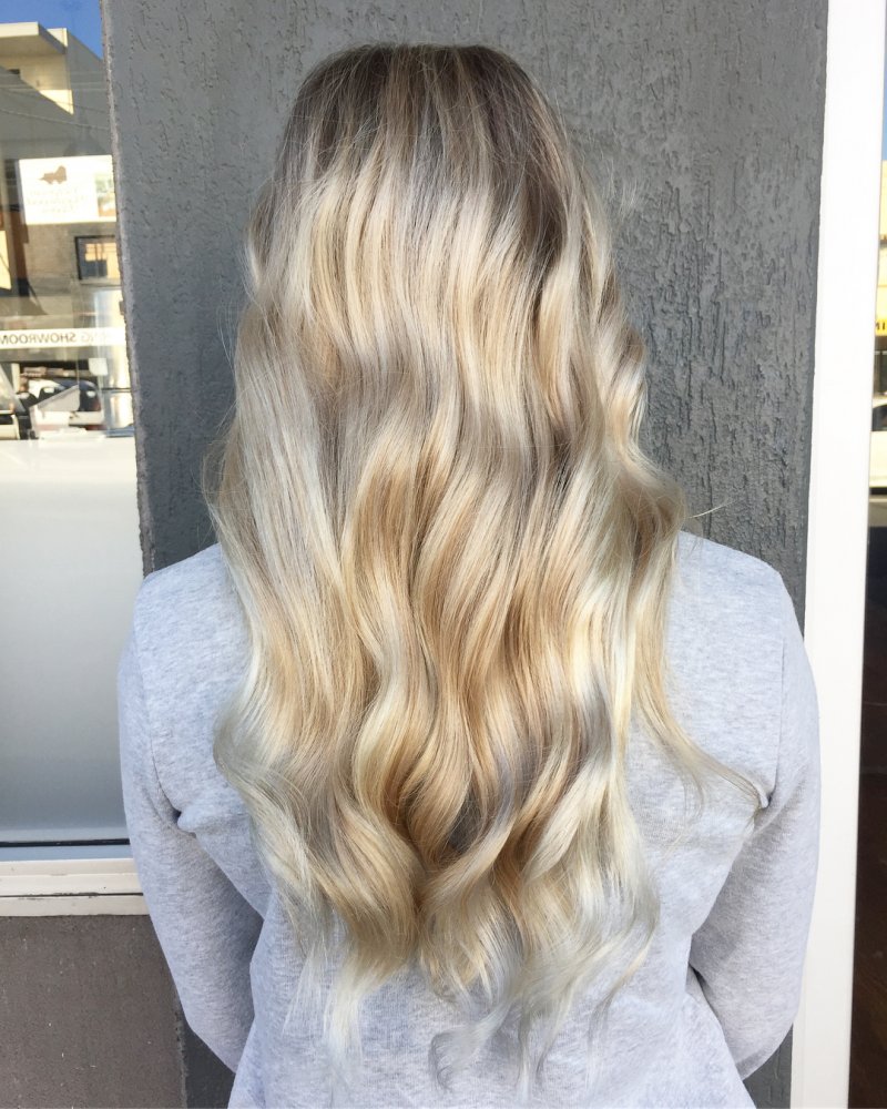 O P A L tones on this real life unicorn! from hairbybekah_kawsahairstudio