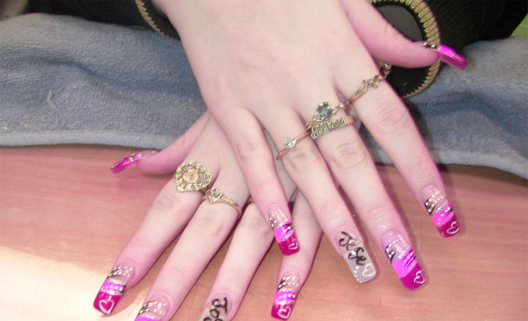 small-symbols-and-pictures-nail-art-designs-2