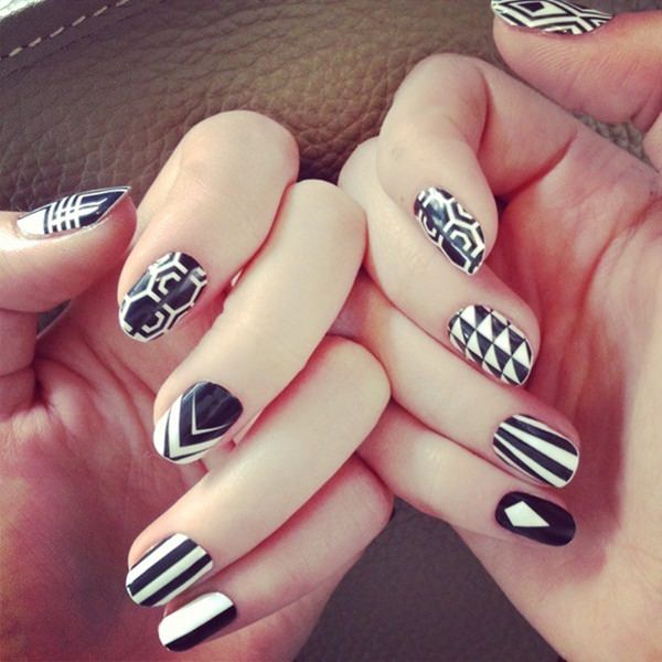 black-and-white-nail-designs11