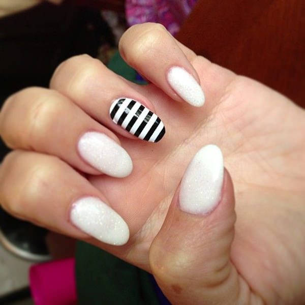 black-and-white-nail-designs2