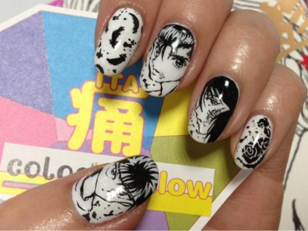 black-and-white-anime-portraits-nail-design