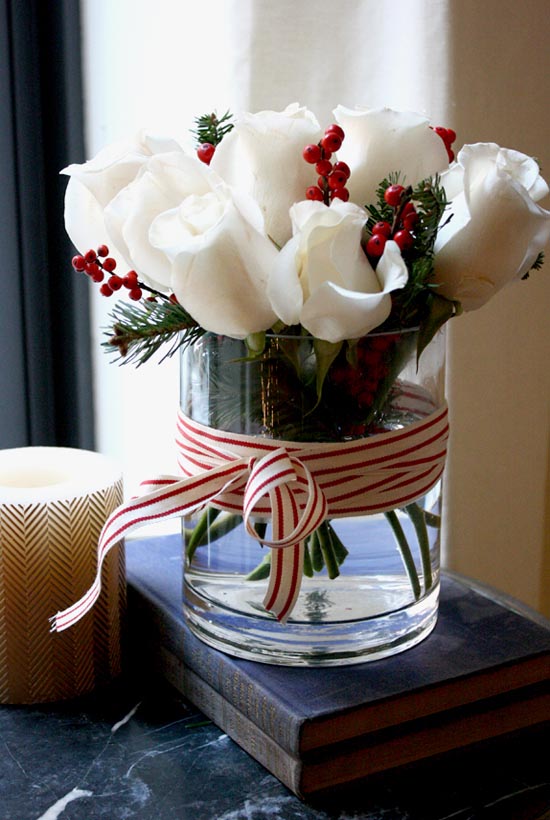 easy-christmas-floral-arrangement