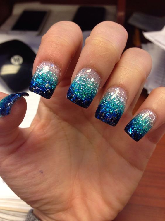 glitter-nail-designs-ideas14