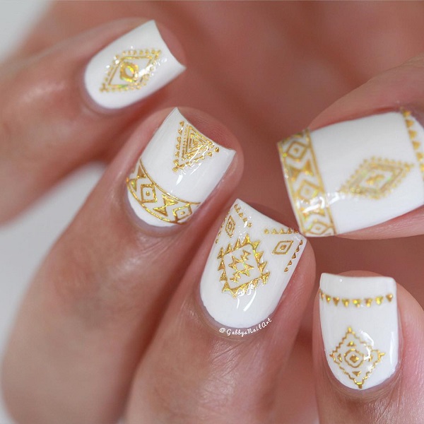 gold-nails-art-design-ideas27