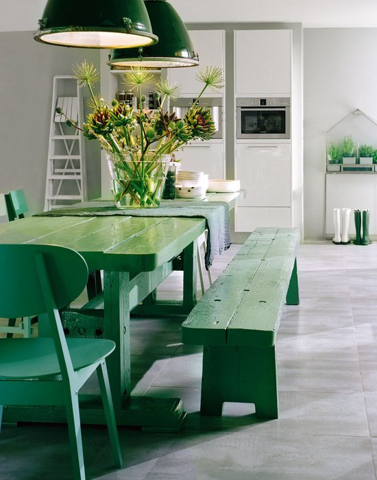 lovely-green-dining-room