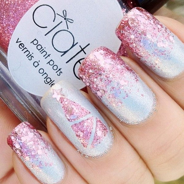 pink-glitter-christmas-nail-art