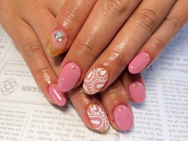 Beautiful Pink Nail Art Design Ideas