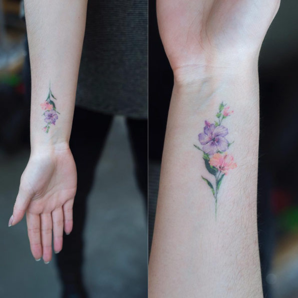 70 Creative And Beautiful Flower Tattoo Designs For Women