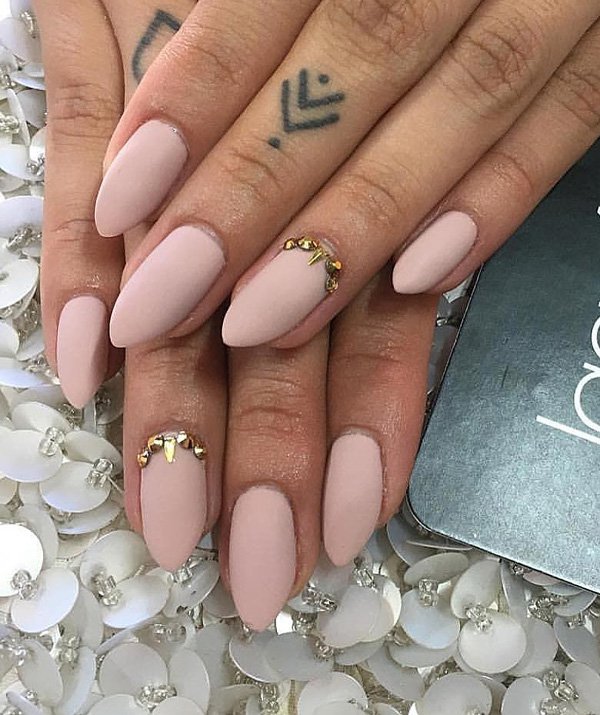 oval-nails-designs-ideas16