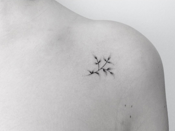 small-hand-poked-shoulder-piece-tattoo