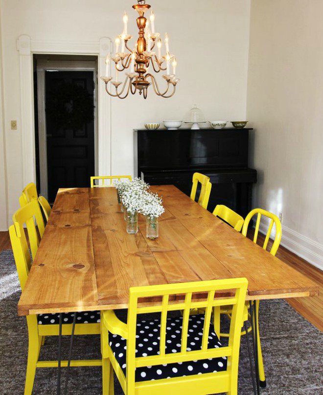 yellow-chairs-gives-this-neutral-dining-room