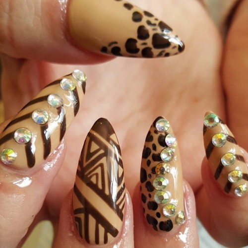 animal-print-nail-art