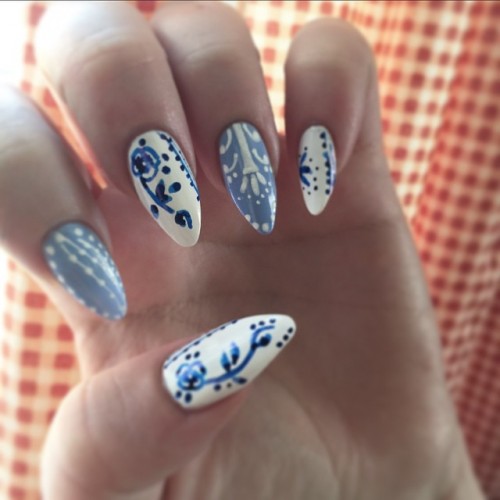 chinese-inspired-stiletto-nail-art