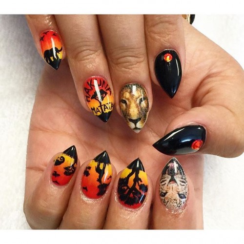 lion-king-nail-design