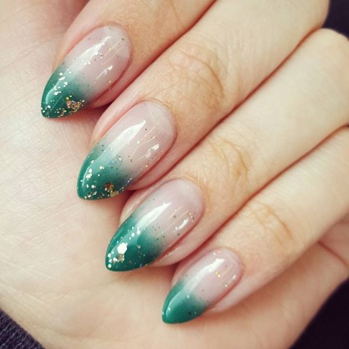 nude-with-glittery-green-tips