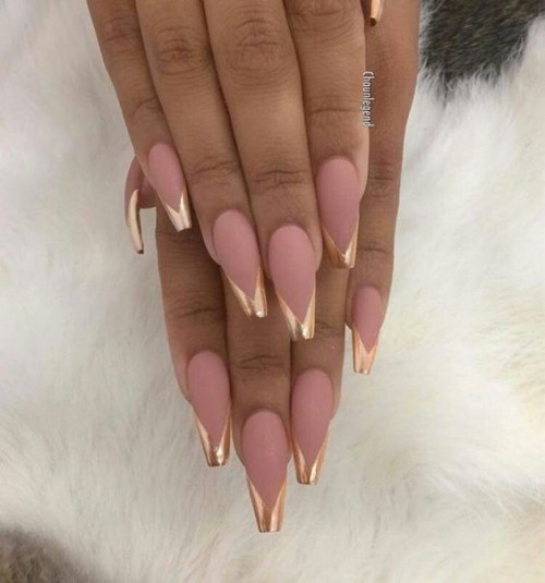 pink-gold-tips