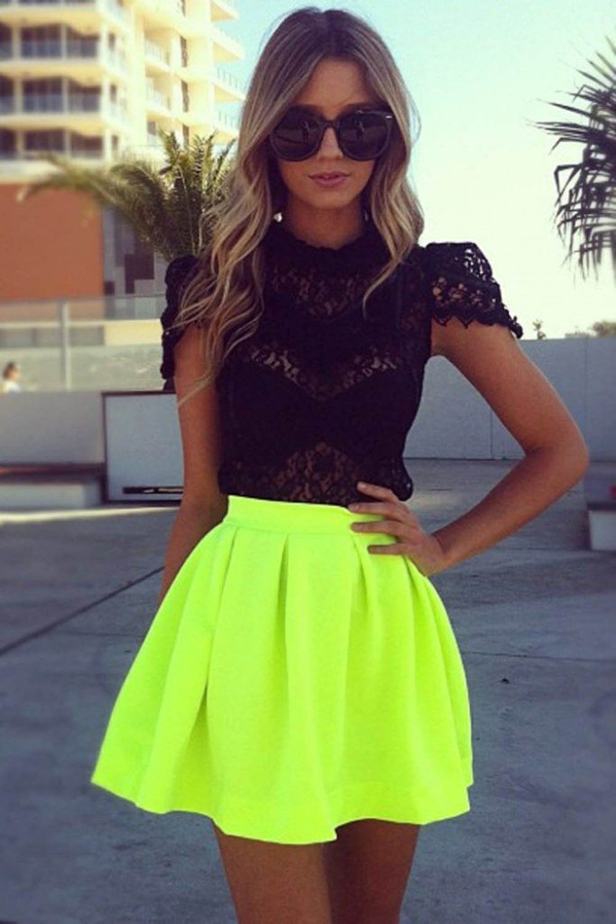 45 Cute Skater Skirt Outfit Ideas To Try This Season