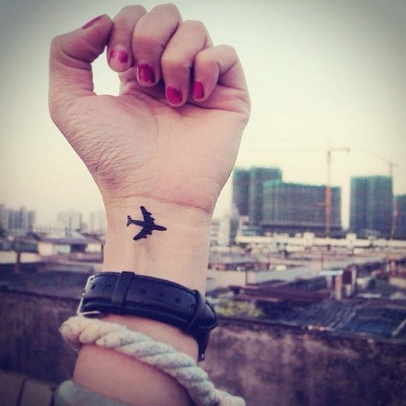 wrist-tattoo-design-ideas19