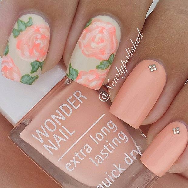 PEACHY MATTE NAIL DESIGN