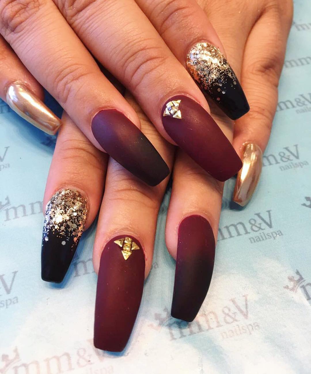 #mattenailart #pronailstagram #pronailstylist #nailsdesign #nailart