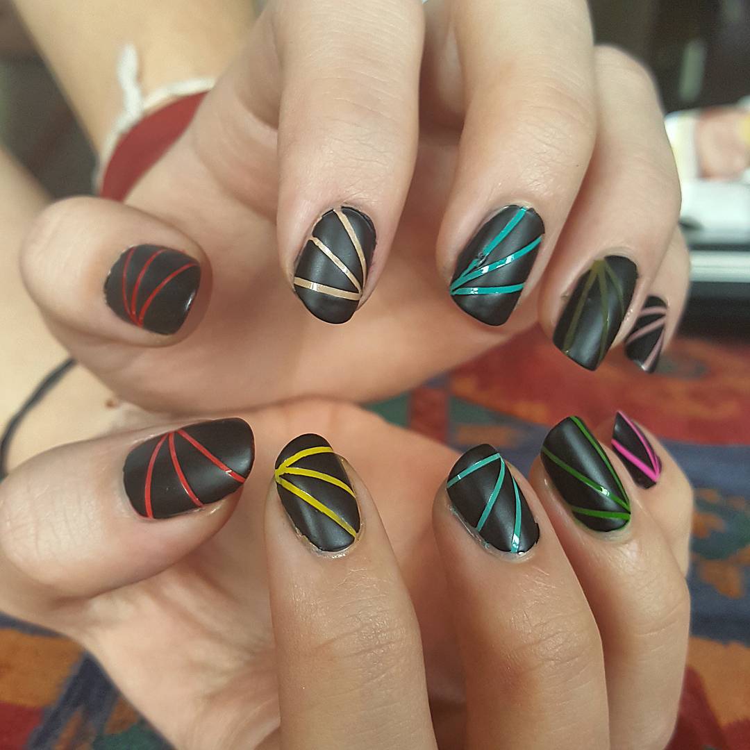 #nailart #nailartwow #freehand #nailpolishaddicted #nailpolishaddict #nails #nailpolish #nailporn #nailsoftheday #nailsoftheweek