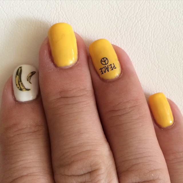 Peace Yellow Nail Art