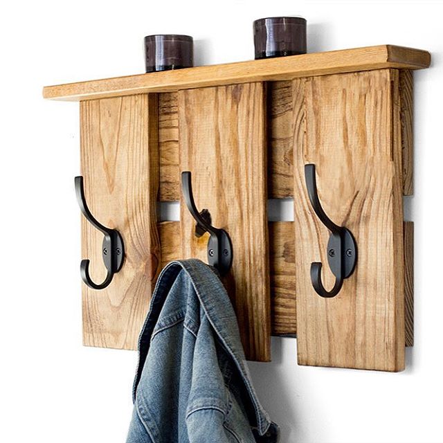 Vertical Pallet Key Holder and Organizer