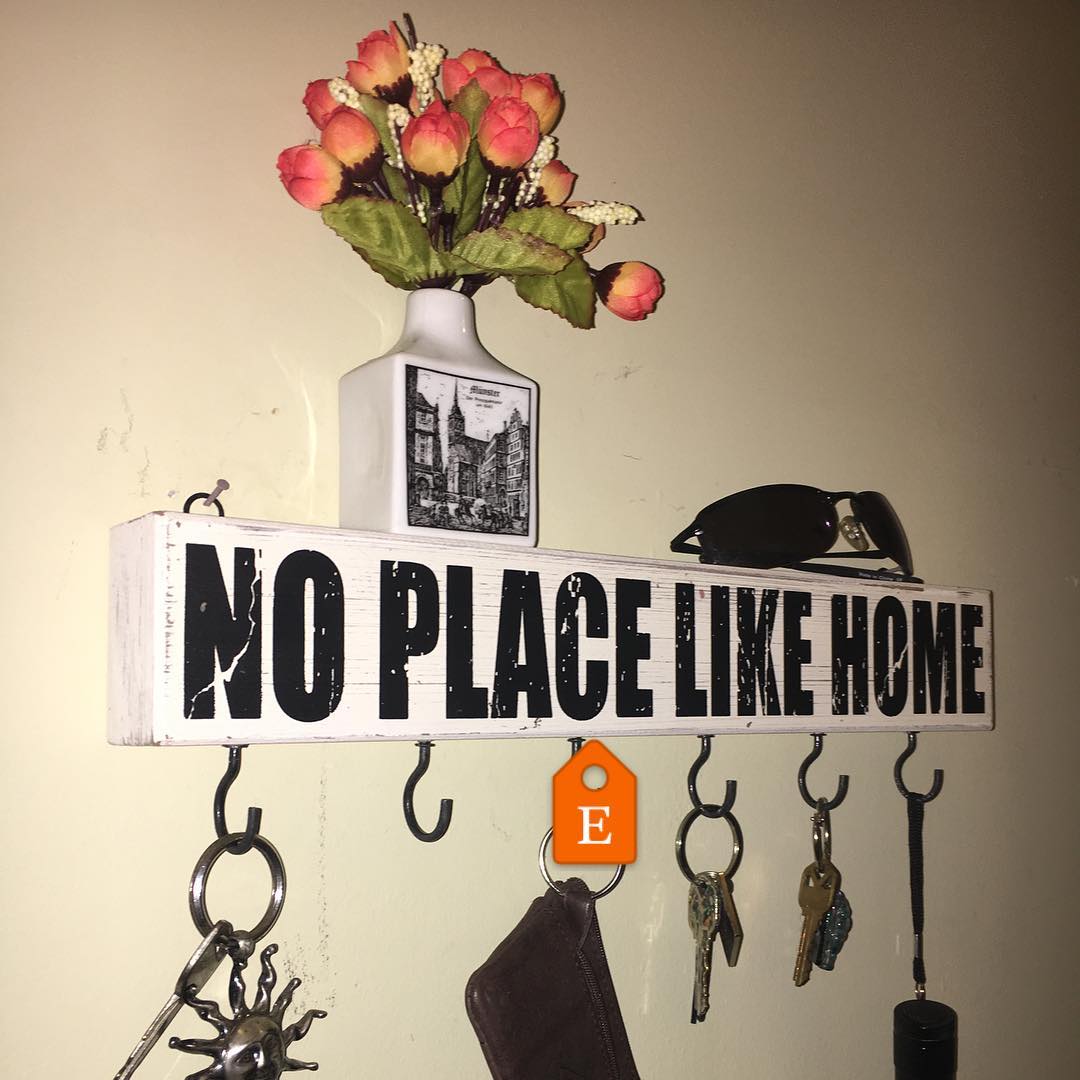 #keyrack and #entrywayorganizer! #CleartheClutter