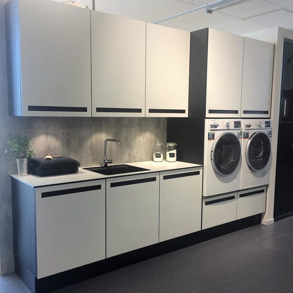 Affordable and Simple Laundry Room Decorating Ideas