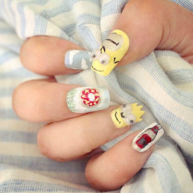 #nails #fakenails #nailpainting #simpsons #thesimpsons #simpsonsnails