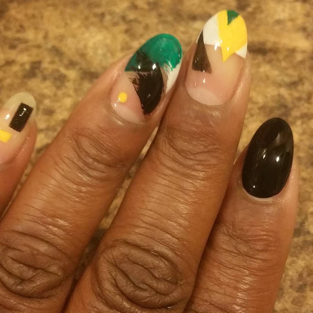 #naturalnails #abstractnails #abstractnailart #instanails #nailsofinstagram #nailstagram #nails #greennailart