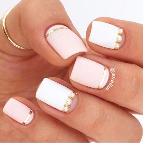 #pinknailpolish #pinknails #pink #followme #nail #nails #nailpolish #nailart #nailpolishdesign #white #whitenails #whitenailpolish #whitenailart #perfectpolish #fashion