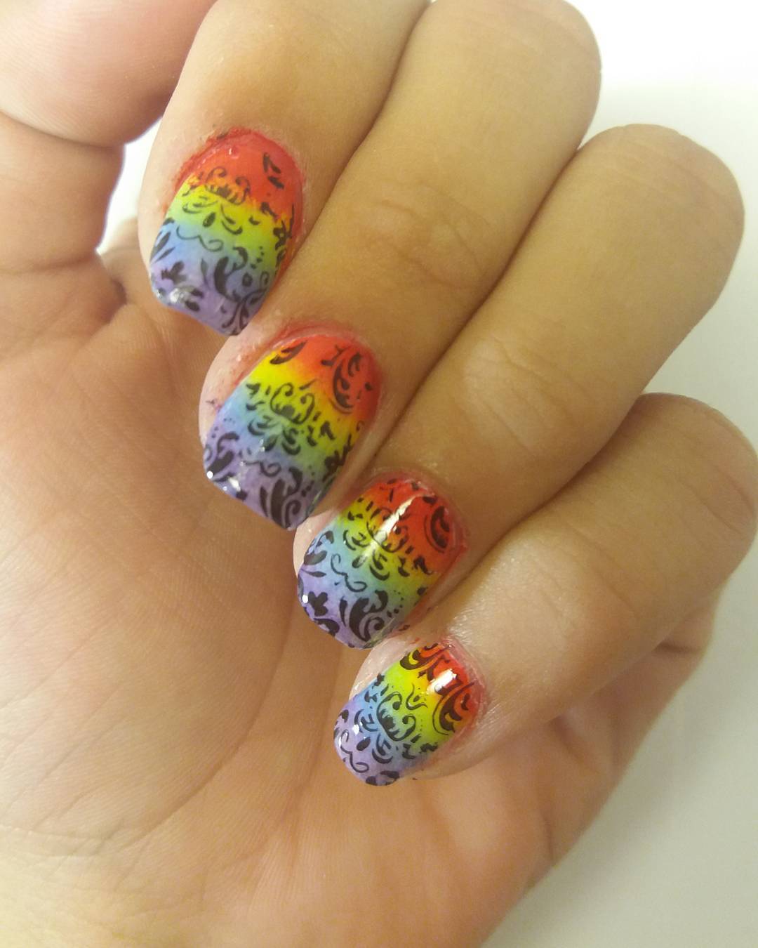 #rainbow #rainbownails #rainbownailart #rainbowcolors #red #rednails #rednailart #rednailpolish #nailart #nail #nails #nailpolish #yellow