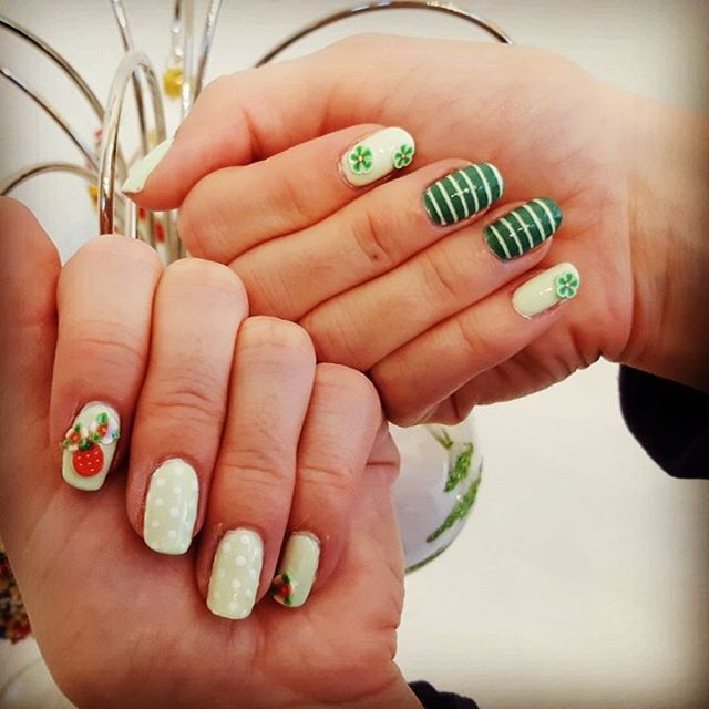 #strawberrynails Fruit Nail Art