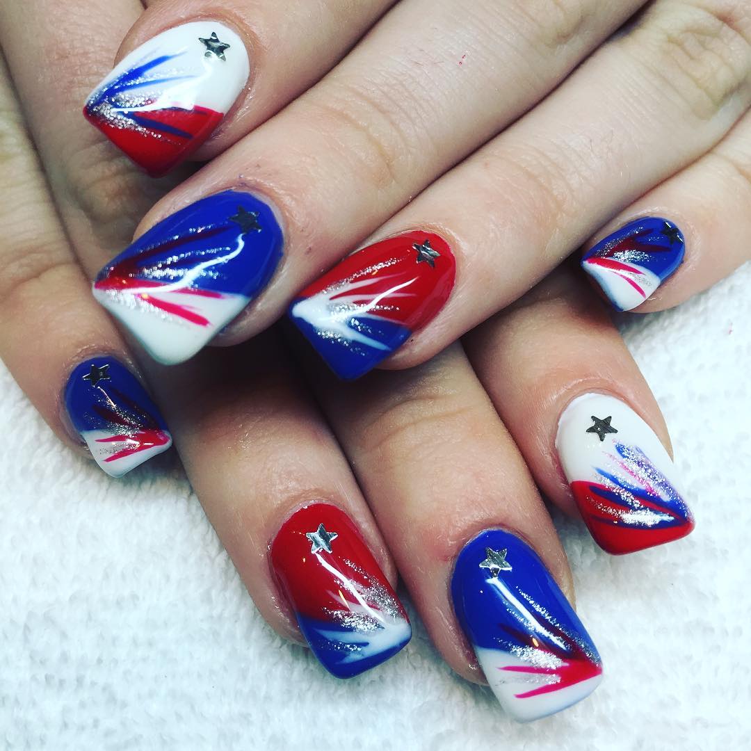 #4thjulynails #nailsbyme #naildesigns #salonsora #bocaratonsalon #nails2inspire