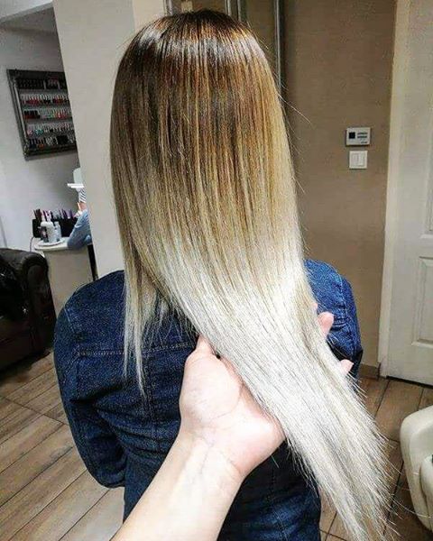 #balayage #balayageombre #hairdresser #hair #colorhair #hairstyle #blonde #balayagehairstyle #balayagehighlights #balayagecolor