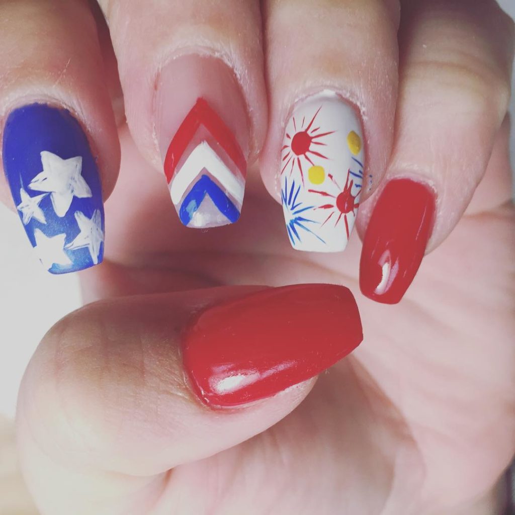 55 Amazingly Patriotic 4th July Nail Art Ideas