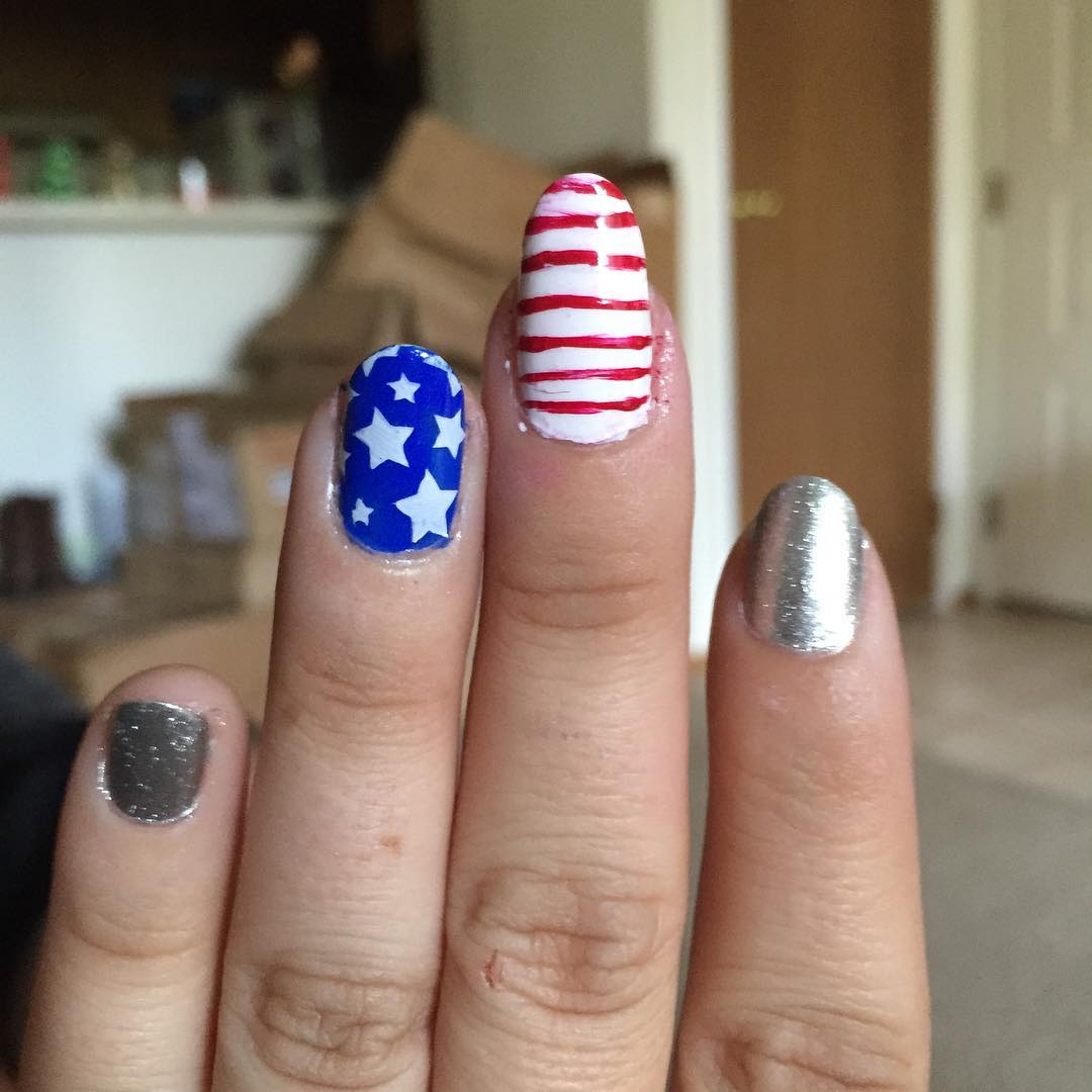 #patrioticnails #julynails #4thjulynails #flagnails #usanails #independencedaynails #manicure #nails #nailart #nailstamp #nailpolish