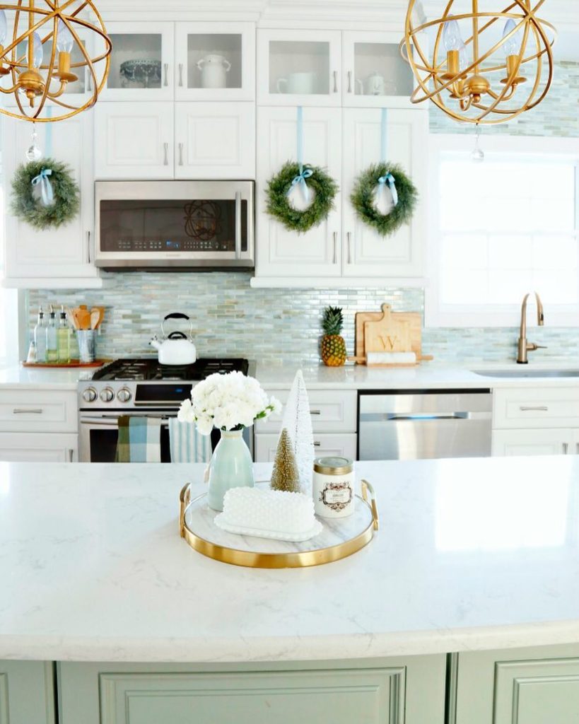 75+ Creative Kitchen Decorating Ideas for Christmas