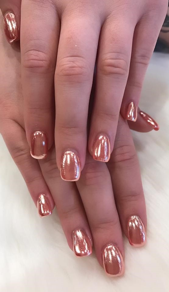 Perfect Rose Gold Chrome Nails