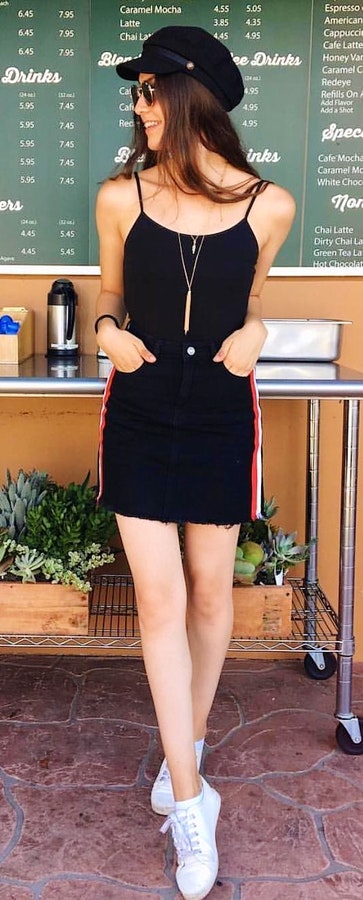 women's black sleeveless dress.