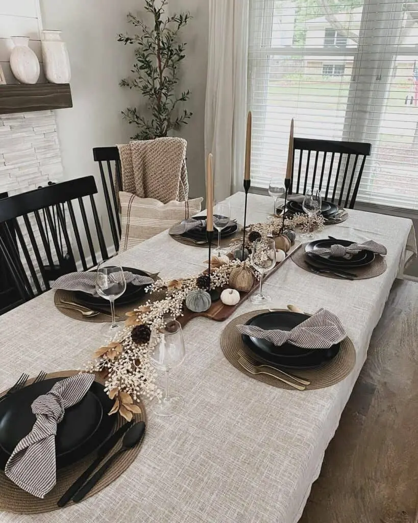 Autumnal Chic Dining Setting Idea