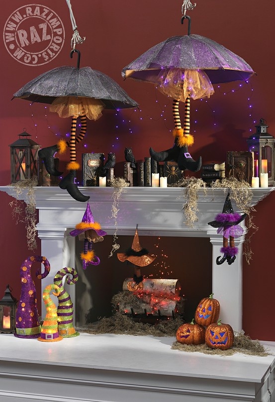 Halloween Mantel Decoration.