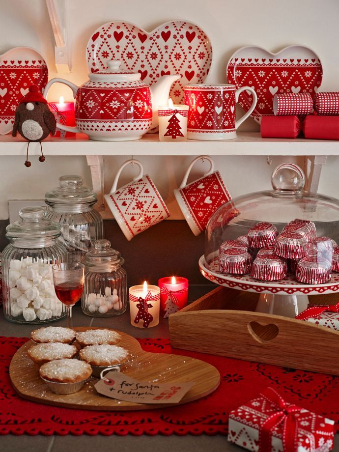 Bring The Christmas Spirit In Your House With Amazing Decorations!